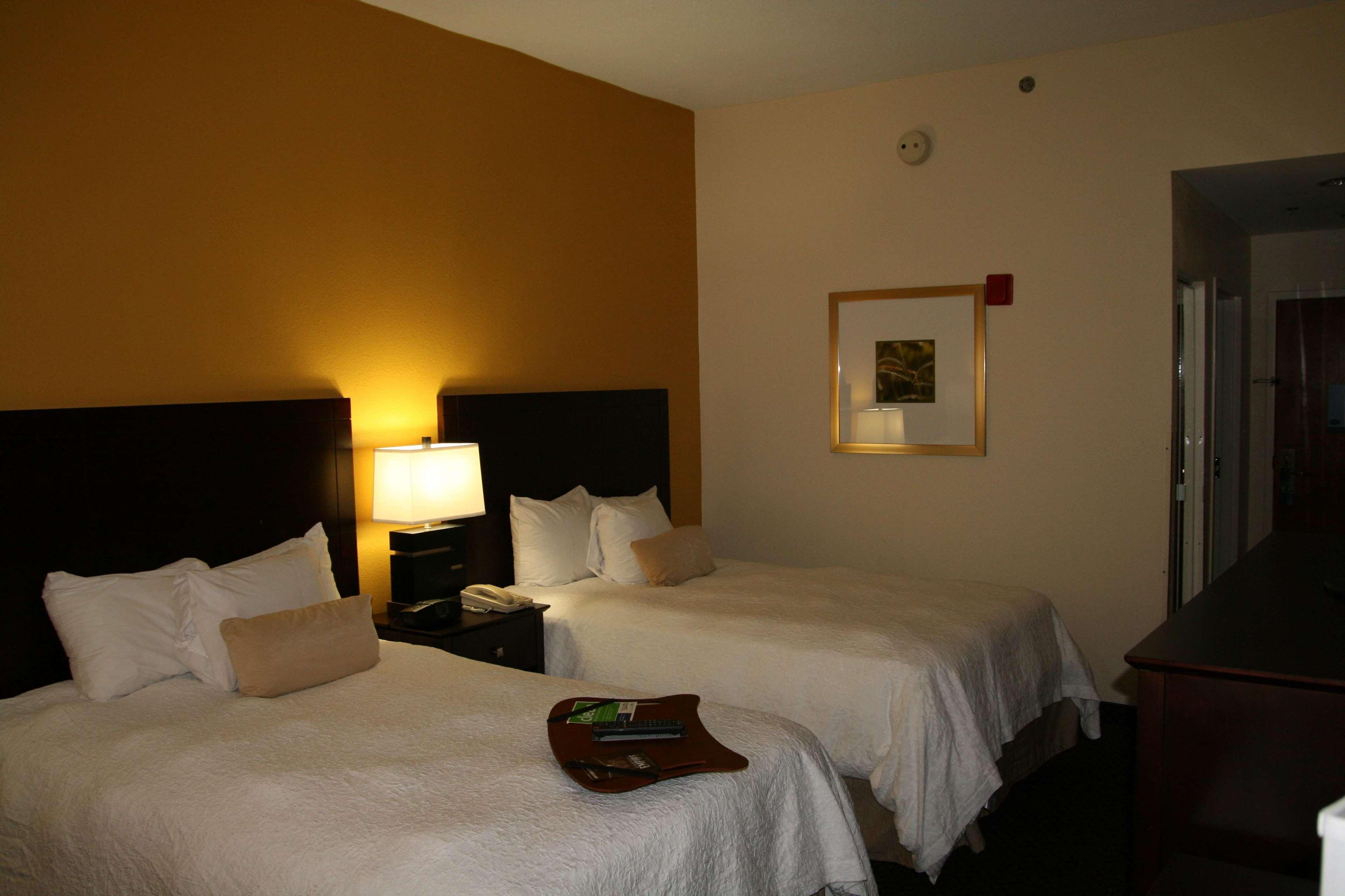 Hampton Inn Petersburg-Fort Gregg Adams Ruang foto