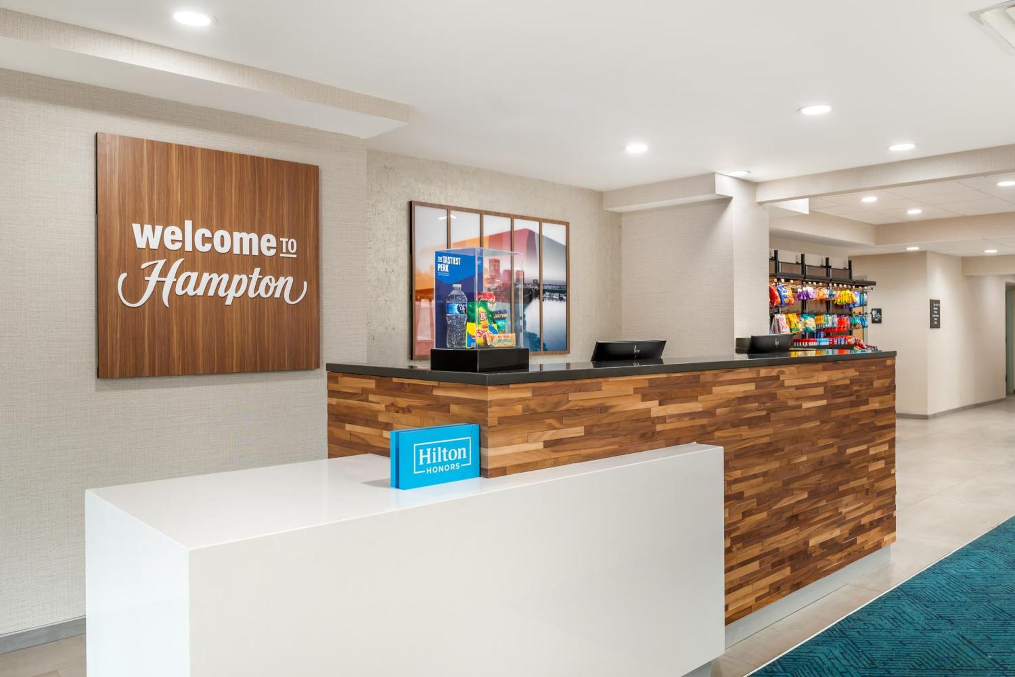 Hampton Inn Petersburg-Fort Gregg Adams Bagian luar foto