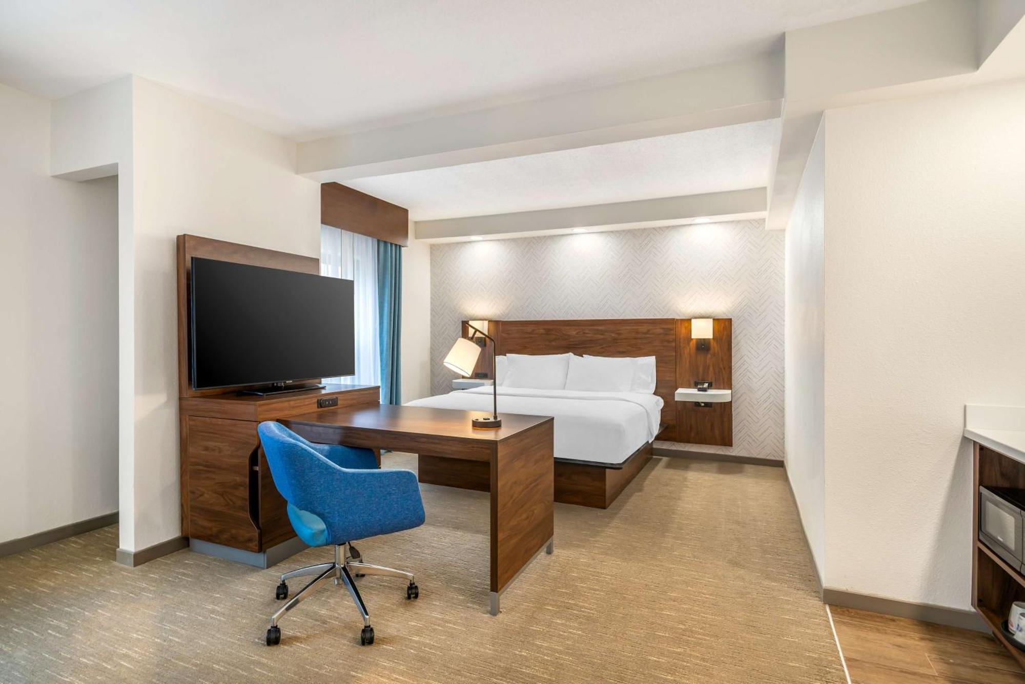 Hampton Inn Petersburg-Fort Gregg Adams Bagian luar foto