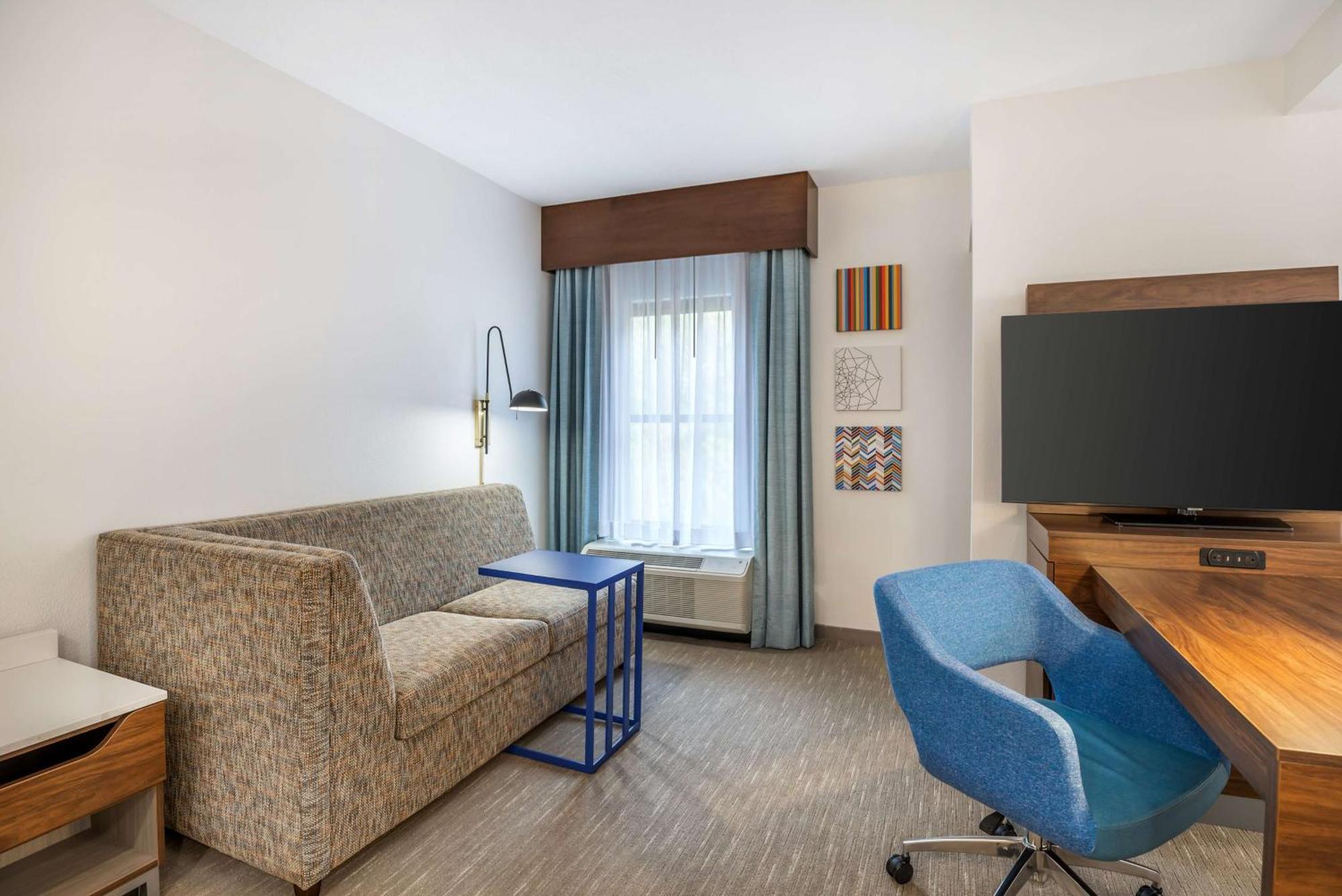 Hampton Inn Petersburg-Fort Gregg Adams Bagian luar foto