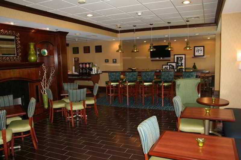 Hampton Inn Petersburg-Fort Gregg Adams Restoran foto